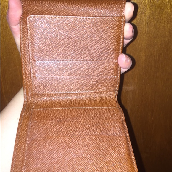 Louis Vuitton Wallet. (Make an offer) - Picture 6 of 8